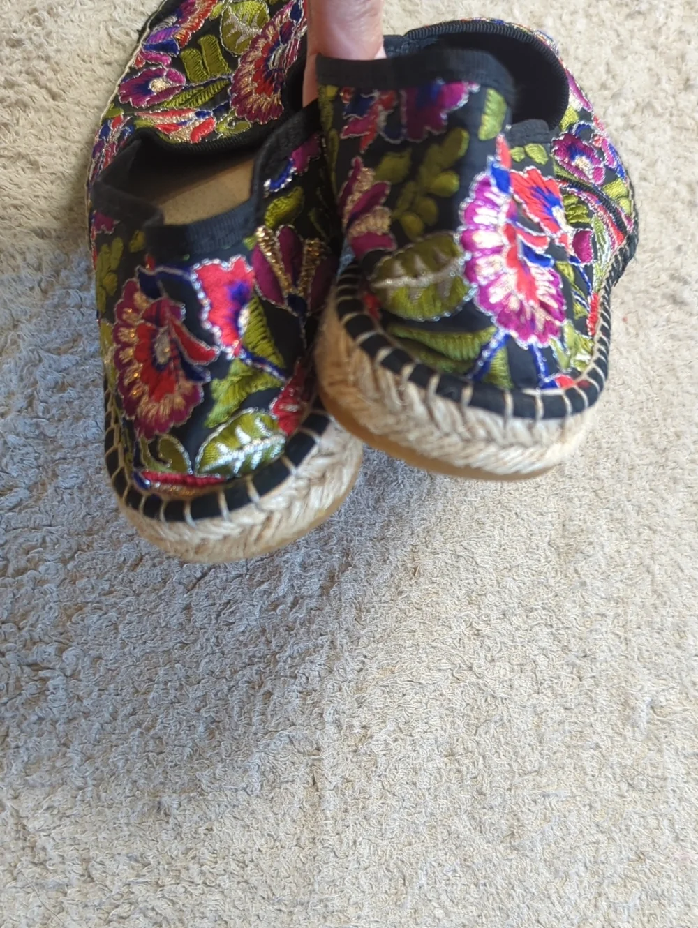 Fabiolas Size 38 Floral Metallic Embroidered Espadrille Flats Made In Spain